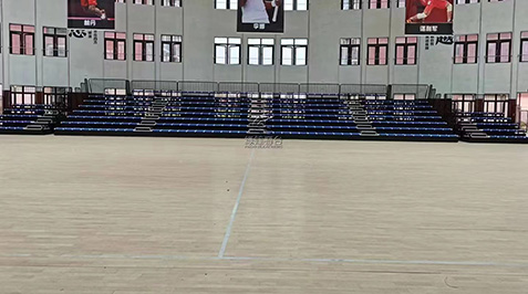 重庆黄金坡中学初高中体育馆伸缩看台